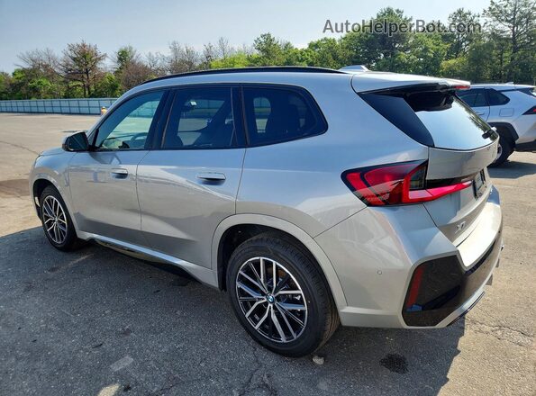 WBX73EF08T5631065 2026 BMW X1 Серебряный Задняя левая четверть