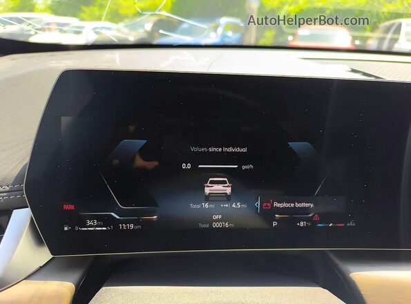WBX73EF09T5594589 2026 BMW X1 White Vista del salpicadero