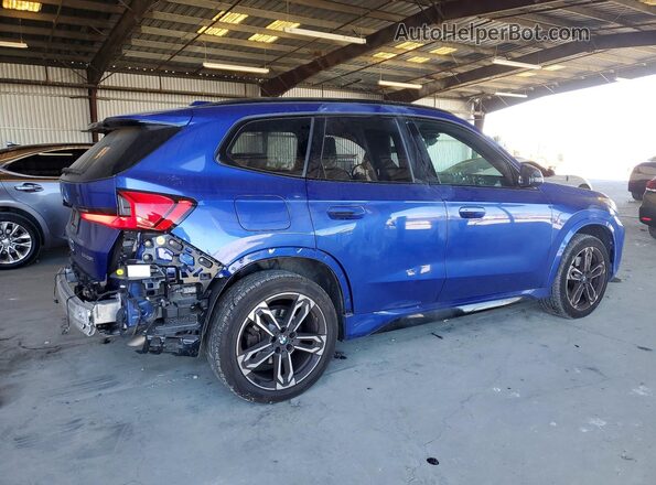 WBX73EF0XP5Y06910 2023 BMW X1 Blue Rear right