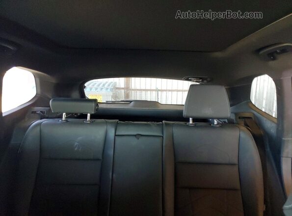 WBX73EF0XP5Y06910 2023 BMW X1 Blue Rear seats view