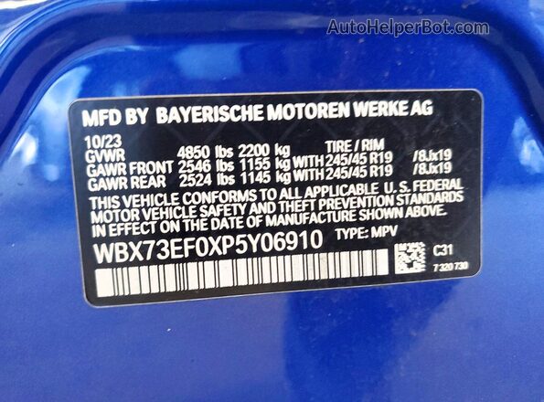 WBX73EF0XP5Y06910 2023 BMW X1 Blue 360 interior view