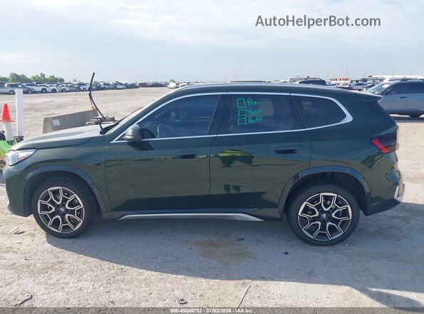 WBX73EF0XS5061083 2025 BMW X1 Green Widok wnętrza 360 stopni