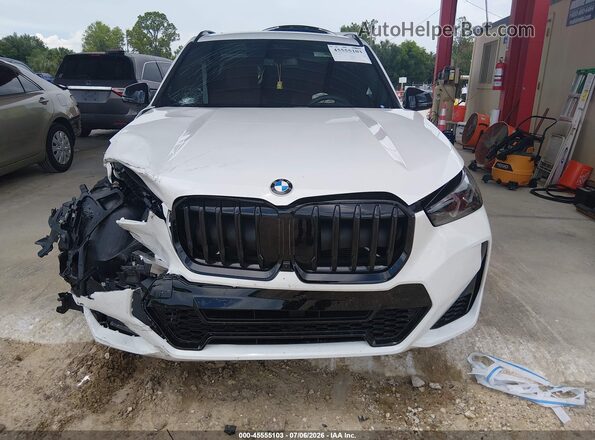 WBX73EF0XT5579504 2026 BMW X1 White Вид щитка приладів
