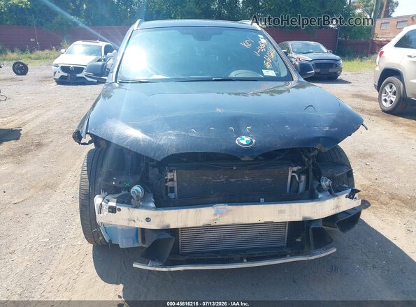 WBXHT3C30J5L30682 2018 BMW X1 Black Instrument cluster view