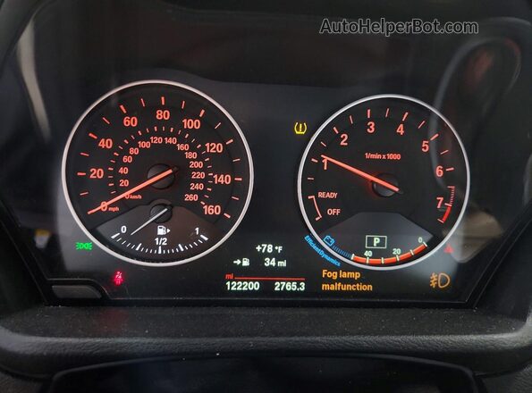 WBXHT3C31GP884701 2016 BMW X1 Black Սարքավորումների վահանակի տեսք