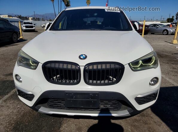 WBXHT3C32GP882441 2016 BMW X1 Белый Вид спереди