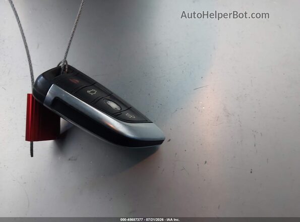 WBXHT3C32H5F68434 2017 BMW X1 Silver Dashboard view