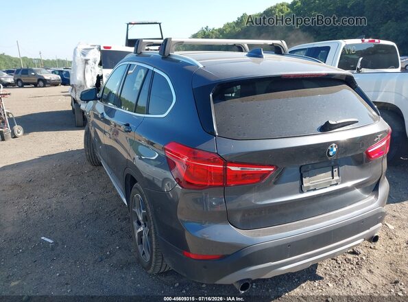 WBXHT3C32H5F80065 2017 BMW X1 Gray უკანა მარცხენა