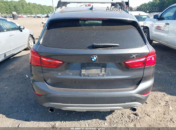 WBXHT3C32H5F80065 2017 BMW X1 Gray 