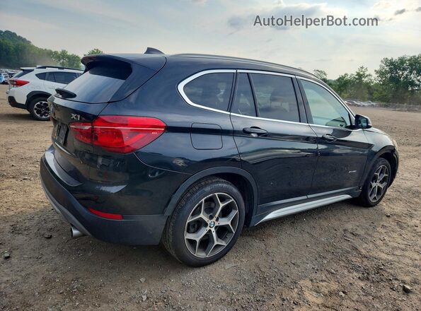 WBXHT3C32J5F90813 2018 BMW X1 Black Tył prawy