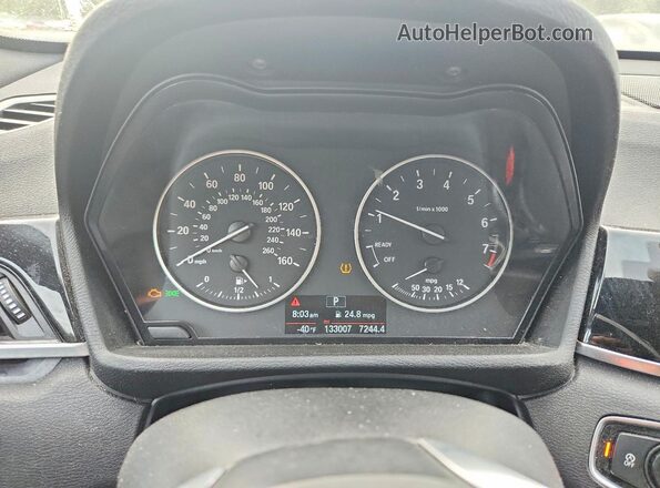 WBXHT3C32J5F90813 2018 BMW X1 Black Widok zestawu wskaźników