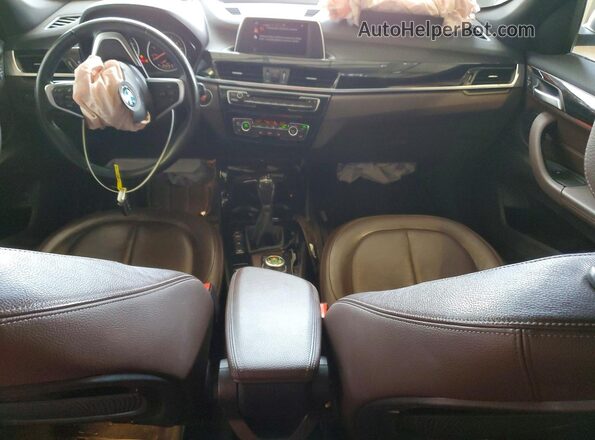 WBXHT3C33G5F65833 2016 BMW X1 Черный Вид панели приборов