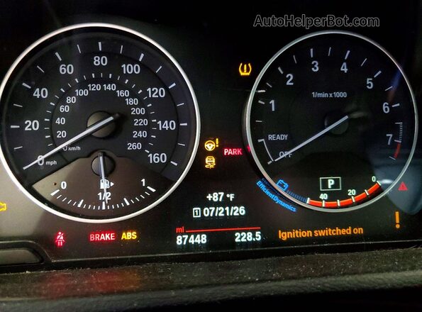 WBXHT3C33H5F78762 2017 BMW X1 Gray Widok zestawu wskaźników