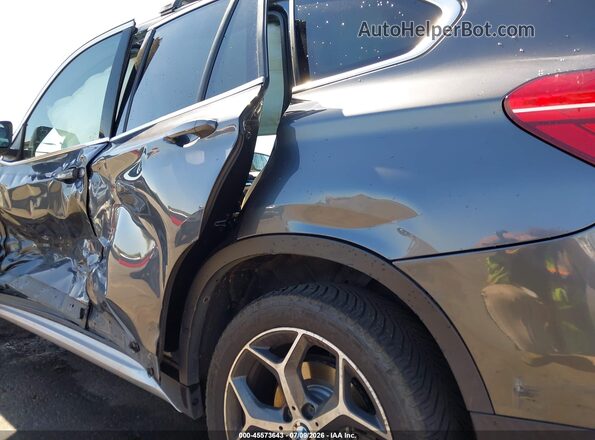 WBXHT3C33J5F91906 2018 BMW X1 Gray 