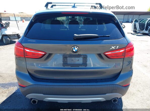 WBXHT3C33J5F91906 2018 BMW X1 Gray 