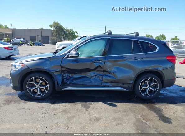 WBXHT3C33J5F91906 2018 BMW X1 Gray 