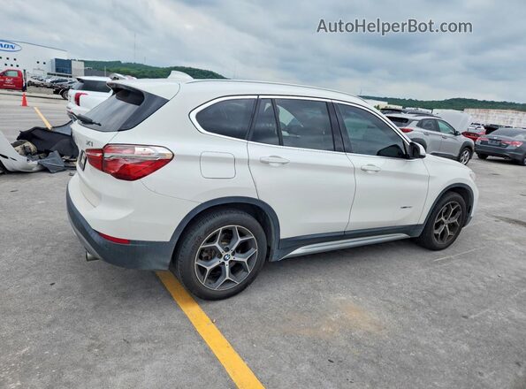 WBXHT3C33J5K21133 2018 BMW X1 Белый Задняя правая четверть