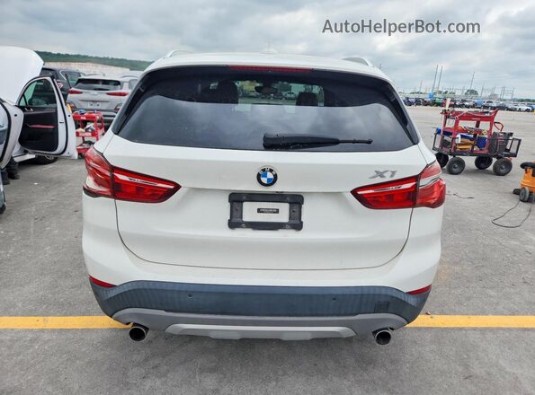 WBXHT3C33J5K21133 2018 BMW X1 Белый Вид сзади