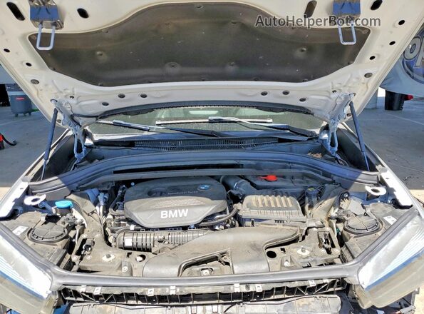 WBXHT3C33J5K30771 2018 BMW X1 Silver Rear interior view