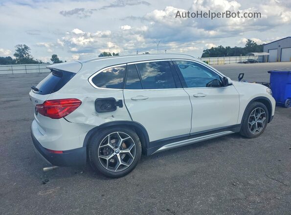 WBXHT3C33J5L30790 2018 BMW X1 White Trasero derecho