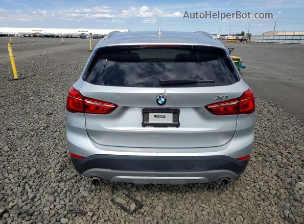WBXHT3C34J5K27636 2018 BMW X1 Серебряный Вид сзади