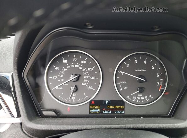 WBXHT3C34J5K27636 2018 BMW X1 Серебряный Вид щитка приборов