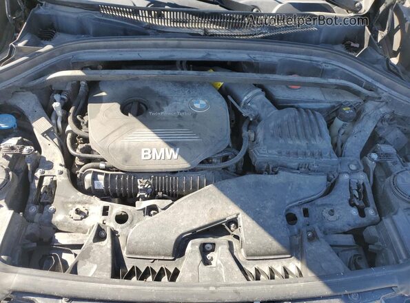 WBXHT3C34J5K32030 2018 BMW X1 Черный Вид задней части салона
