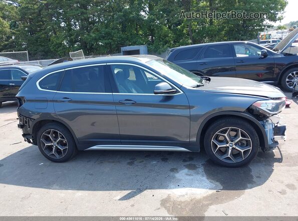 WBXHT3C34J5L27798 2018 BMW X1 Gray სალონის 360-გრადუსიანი ხედი