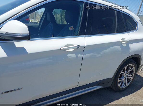 WBXHT3C35H5F78309 2017 BMW X1 Белый Вид спереди