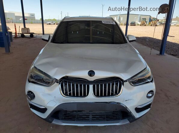 WBXHT3C35H5F83820 2017 BMW X1 White წინა ხედი