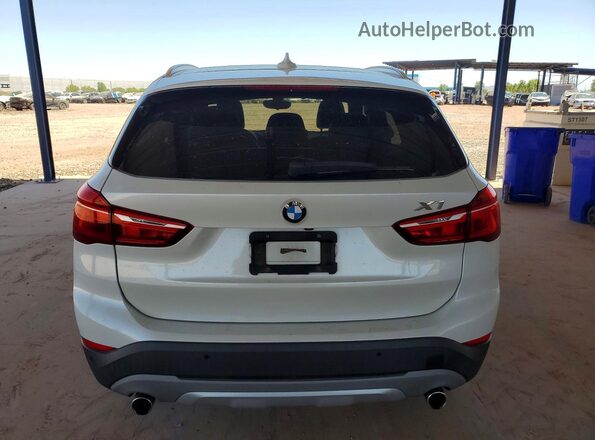 WBXHT3C35H5F83820 2017 BMW X1 White უკანა ხედი