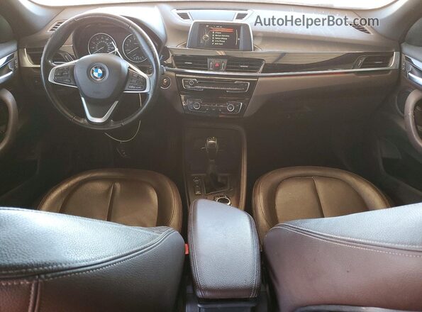 WBXHT3C35H5F83820 2017 BMW X1 White წინა პანელის ხედი