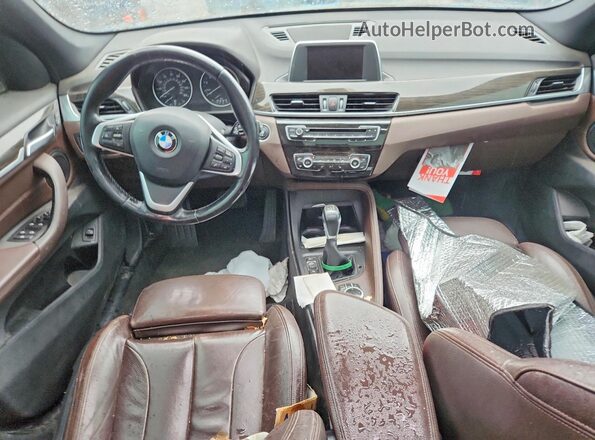 WBXHT3C36H5F85110 2017 BMW X1 Blue წინა პანელის ხედი