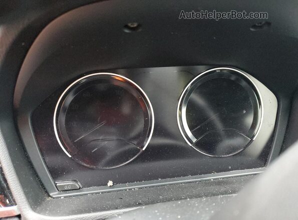 WBXHT3C36J3H31149 2018 BMW X1 White ხელსაწყოთა პანელის ხედი