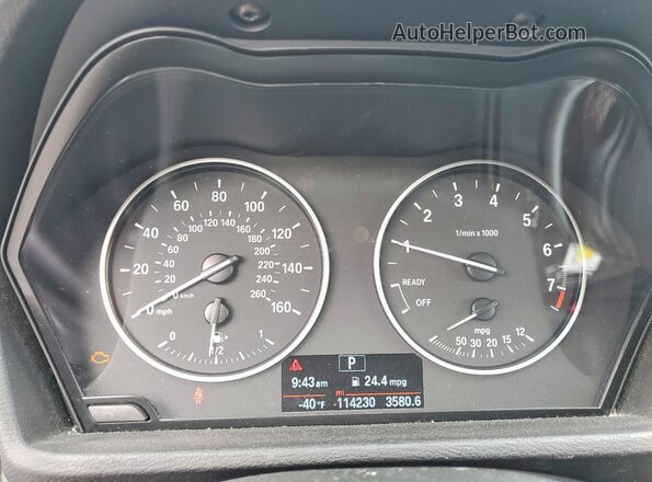 WBXHT3C36J5F93195 2018 BMW X1 Silver Սարքավորումների վահանակի տեսք
