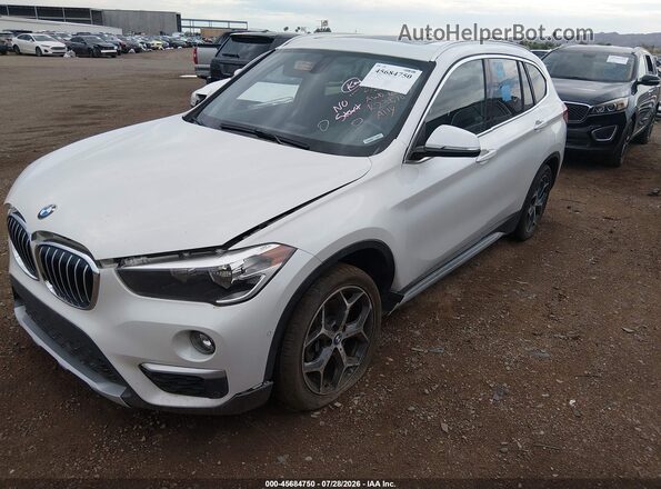 WBXHT3C36J5K23510 2018 BMW X1 White Front left