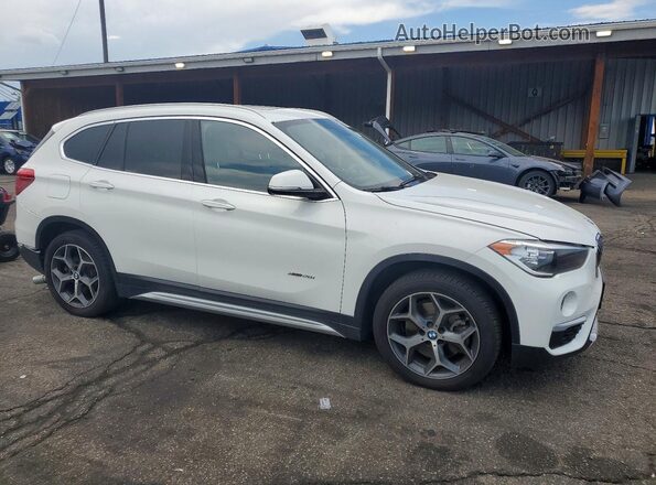 WBXHT3C36J5K25323 2018 BMW X1 White Przód prawy