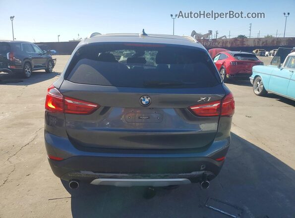WBXHT3C36J5K31137 2018 BMW X1 Black Widok z tyłu