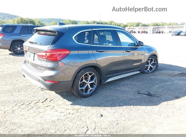 WBXHT3C36J5L34705 2018 BMW X1 Gray Tył prawy