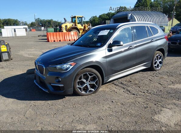 WBXHT3C36J5L34705 2018 BMW X1 Gray Przód lewy