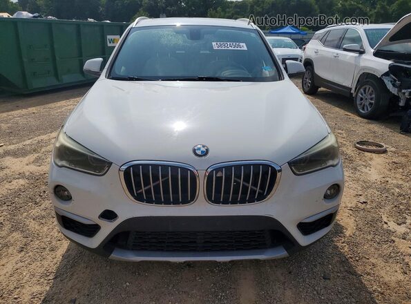 WBXHT3C37GP881723 2016 BMW X1 Белый Вид спереди