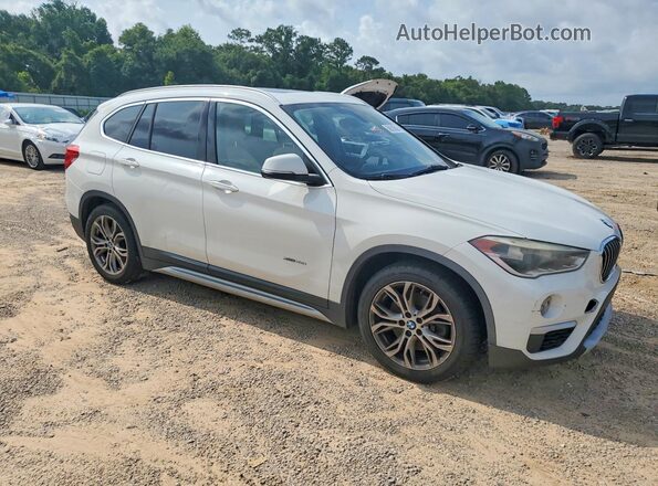 WBXHT3C37GP881723 2016 BMW X1 Белый Передняя правая четверть