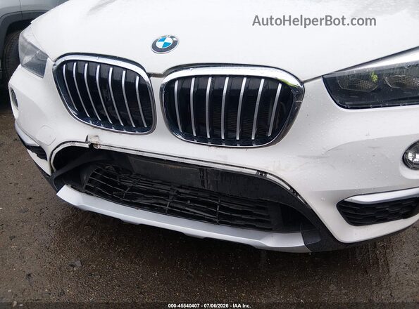 WBXHT3C37J5F92332 2018 BMW X1 White 