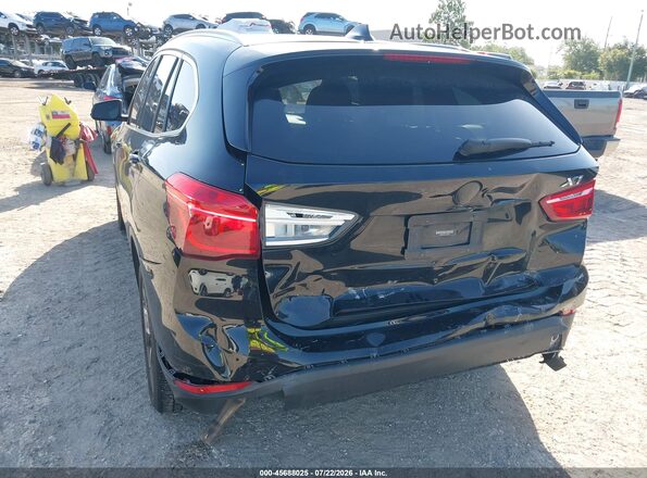WBXHT3C37J5L24782 2018 BMW X1 White Вид спереду