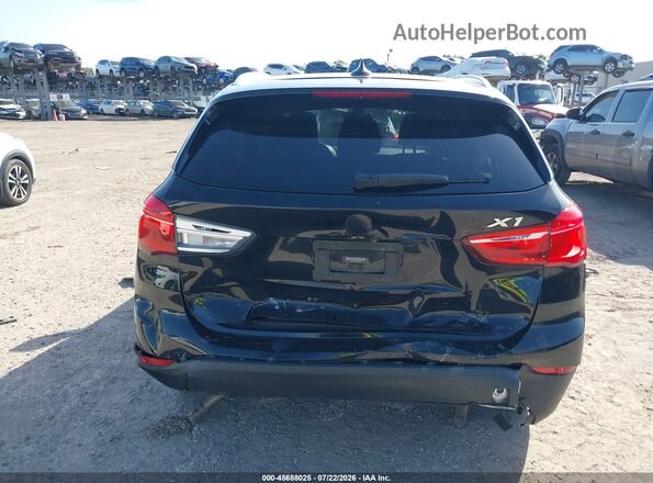 WBXHT3C37J5L24782 2018 BMW X1 White 
