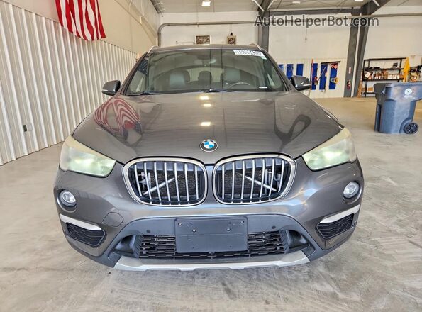 WBXHT3C38GP887076 2016 BMW X1 Gray Widok z przodu