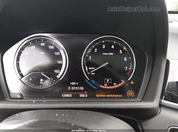 WBXHT3C38J5L30512 2018 BMW X1 White Вид задніх сидінь