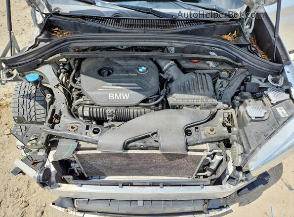 WBXHT3C39G5E48872 2016 BMW X1 Silver Շարժիչի բաժամունքի տեսք