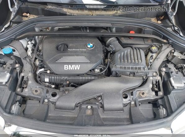 WBXHT3C39H5F68026 2017 BMW X1 Silver Vista trasera