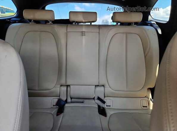 WBXHT3C3XGP884728 2016 BMW X1 Black უკანა სავარძლების ხედი